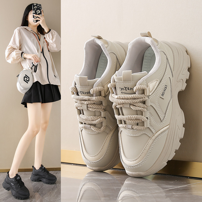 รองเท้าหนังผู้หญิงทรงเตี้ยแบบ  - Sewing Cotton บทวิจารณ์และราคา